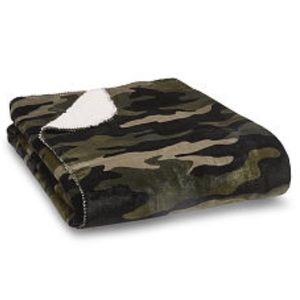 PINK by Victoria’s Secret Camo Blanket